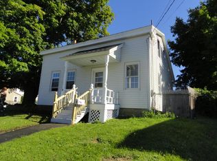 9 High St, Pittsfield, MA 01201