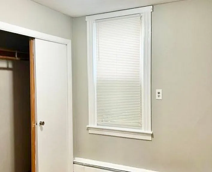 35 Gloucester Street — Photo 10