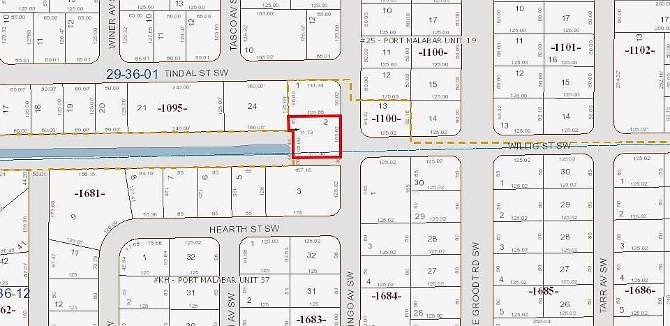 2nd image of 620 Santo Domingo Ave SW