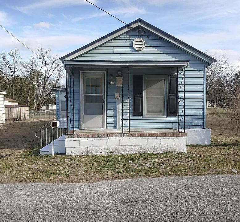 1st image of 108 Palmer St