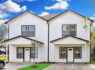 9722 Bennett St #A, Houston, TX 77029