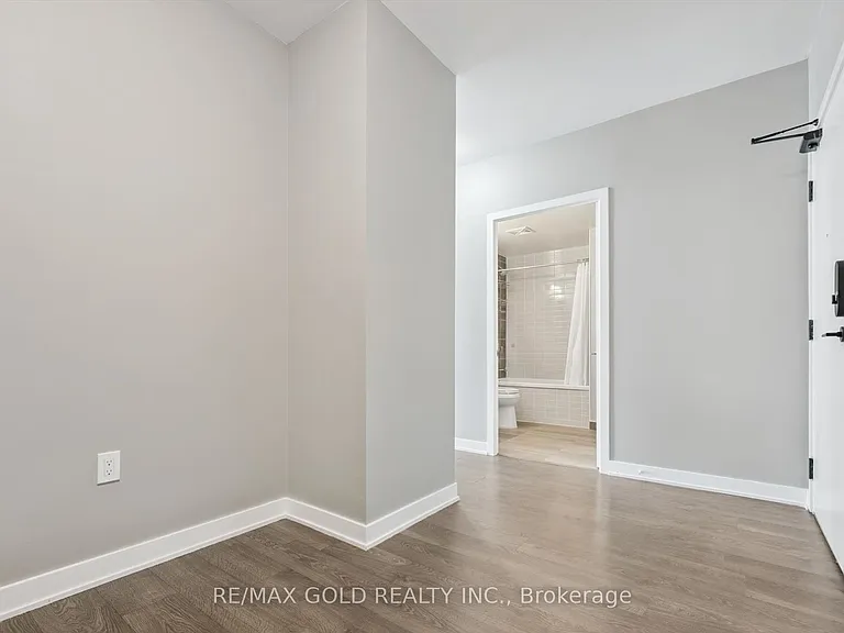 4675 Metcalfe Ave #1905 — Photo 26