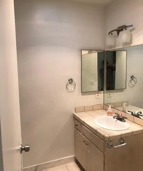 4130 Duquesne Ave #4 — Photo 31