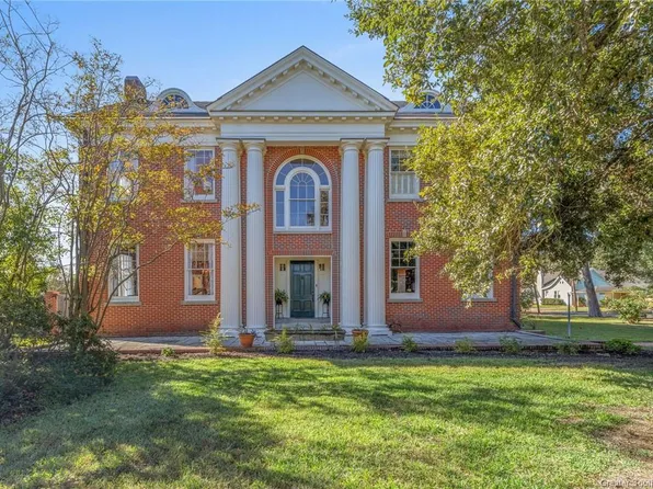 1400 Bank St, Lake Charles, LA 70601