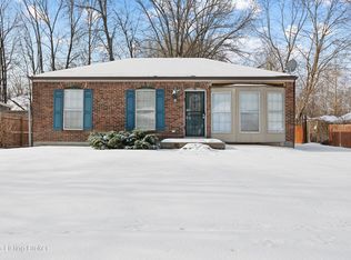 218 Glissade Dr, Fairdale, KY 40118