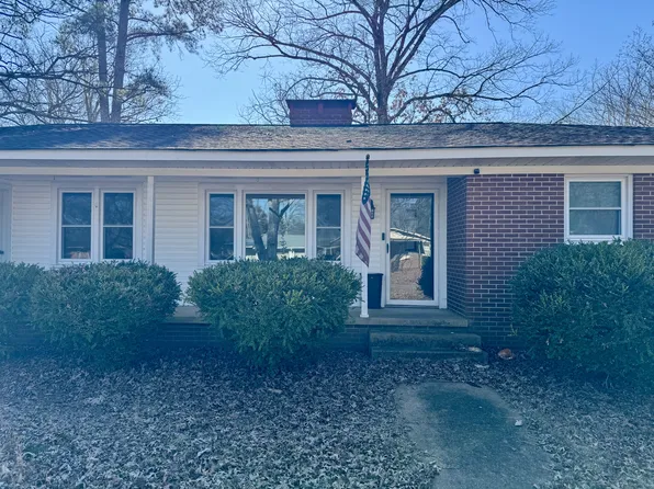 804 Hereford Dr, Athens, AL 35611