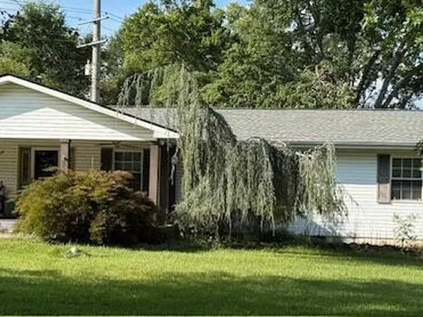 834 Whitehall Rd, Knoxville, TN 37909