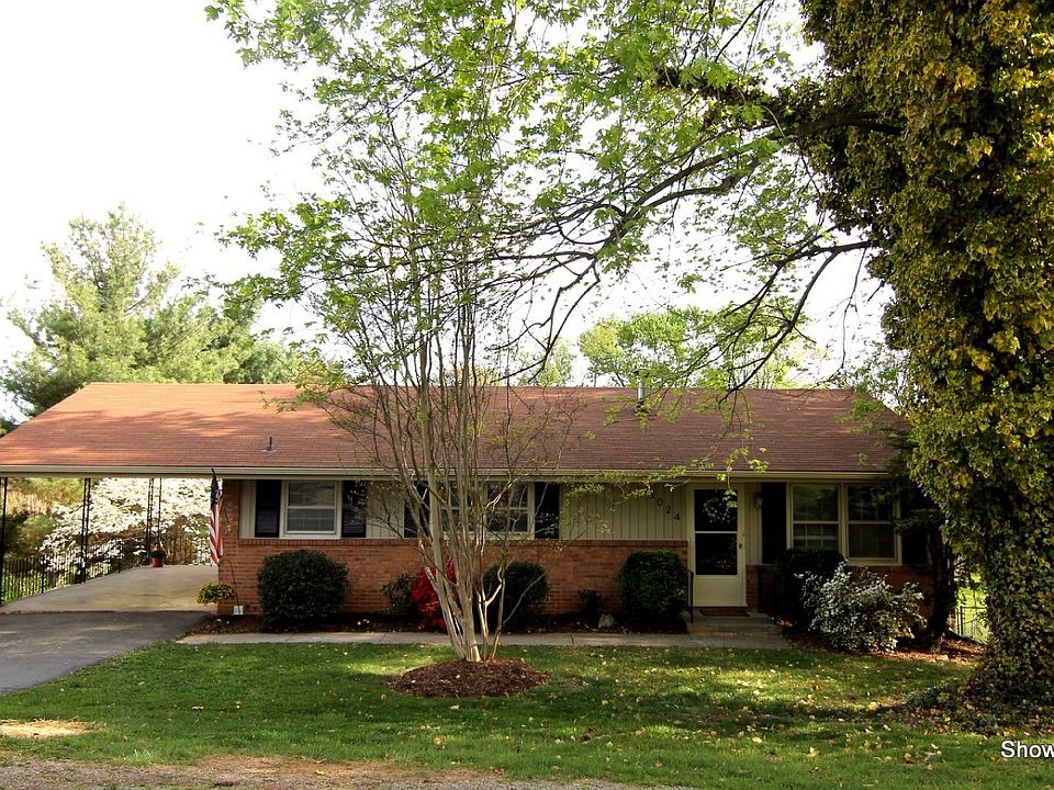 For Sale: 5024 Oakleigh AVE SW, Roanoke, Virginia 24018