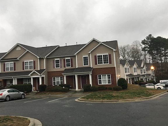 2nd image of 3006 Golden Dale Ln