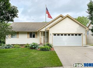 4136 SE 22nd St, Des Moines, IA 50320
