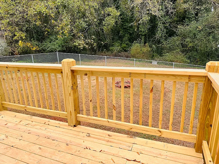 202 Hooper Ave SE — Photo 24