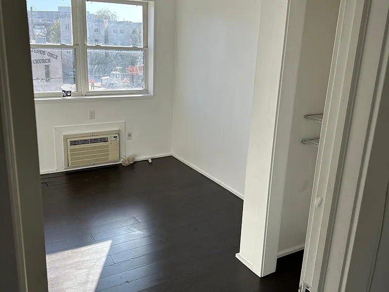 1631 N 20th St #1 — Photo 7
