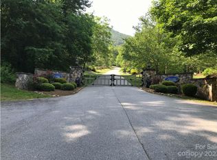 25 & 26 Cold Water Dr, Leicester, NC 28748