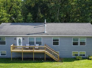13198 Grand River Dr SE, Lowell, MI 49331