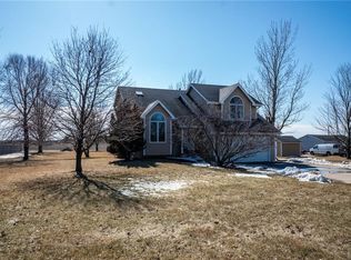 8073 NE 94th Ave, Bondurant, IA 50035