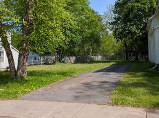 26 Walnut St, Cooperstown, NY 13326