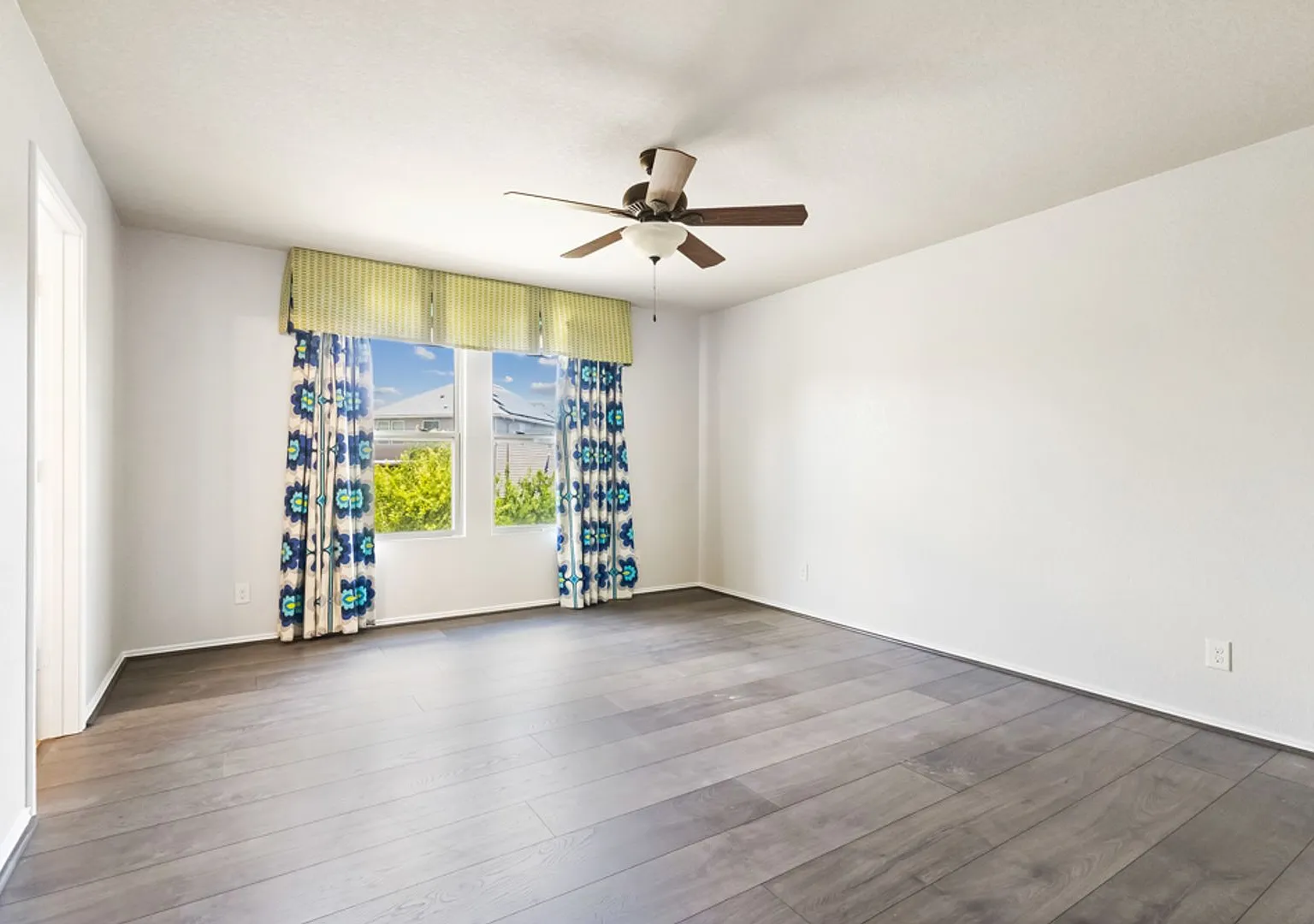 426 Tequila Ranch — Photo 4