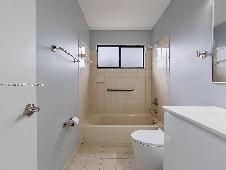 13360 SW 46th St — Photo 27