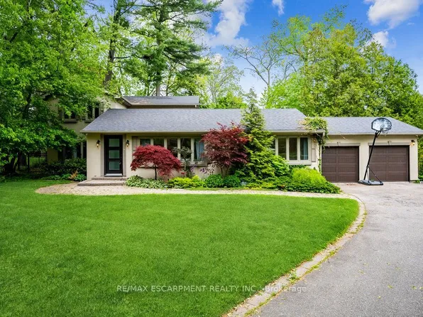 1361 Goldthorpe Rd, Mississauga, ON L5G 3R2