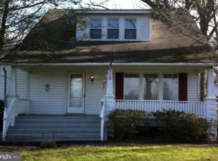 20115 Woodfield Rd, Gaithersburg, MD 20882