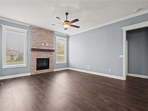 2nd image of 15300 Jessica St