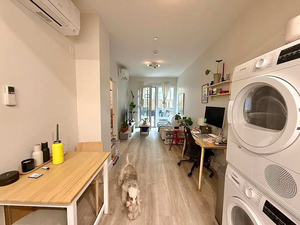 1st image of 952 Bedford Ave #1B