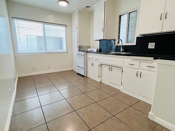 5th image of 4132 Palmwood Dr APT 7