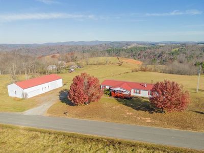 2890 Hunters Ridge Rd, Hillsville, VA, 24343