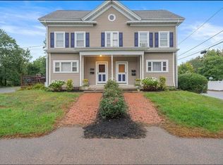 96 Plymouth St APT 1, Holbrook, MA 02343