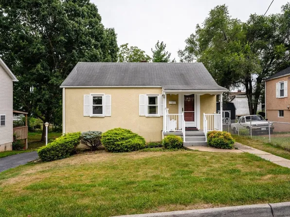 525 W Wolfe St, Harrisonburg, VA 22802