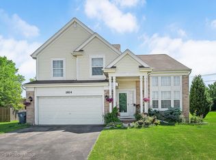 1814 Balmoral Ct, Glendale Hts, IL