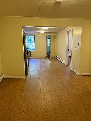 4th image of 411 59th St #1