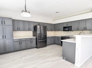 215 W Rio Dr, Casa Grande, AZ 85122