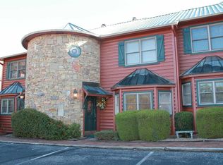 2044 Hickory Ridge Way, Sevierville, TN 37862