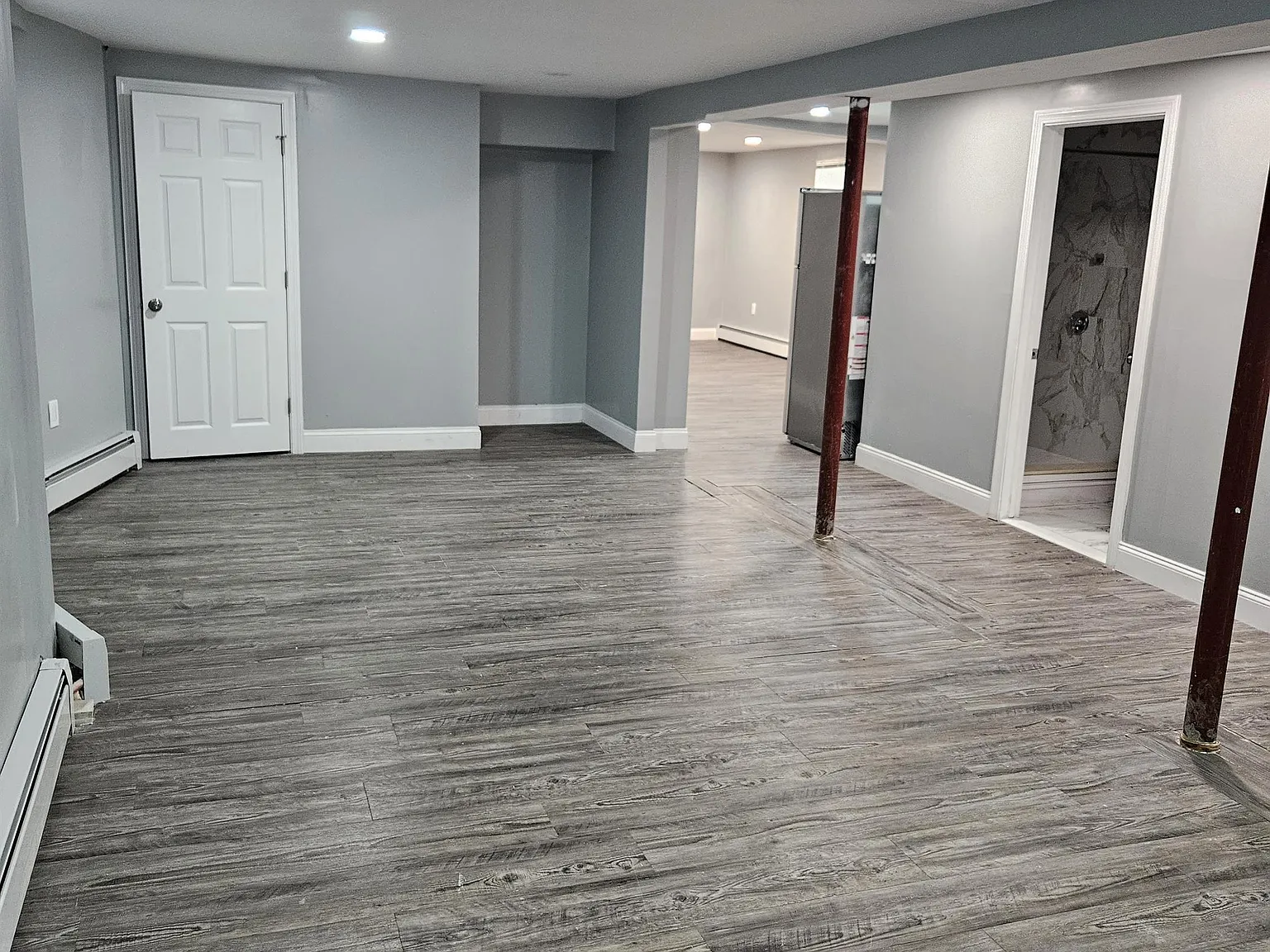 44 Glendale Street - B — Photo 2
