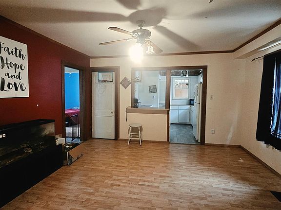 5th image of 1655 Lyon St