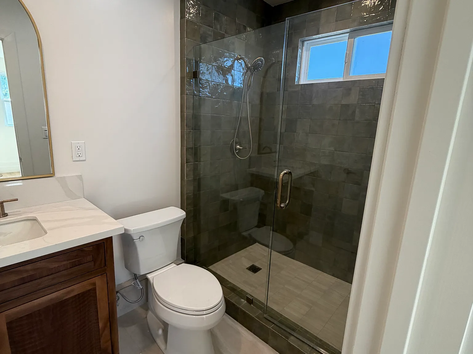 1 bed, 450 sqft, $2,150 — Photo 2