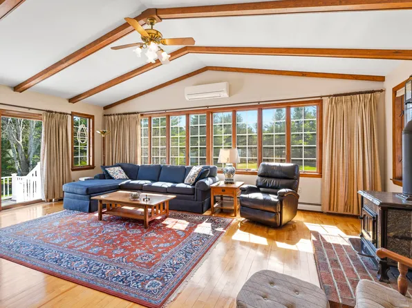 85 Longmeadow Drive, Brewer, ME 04412