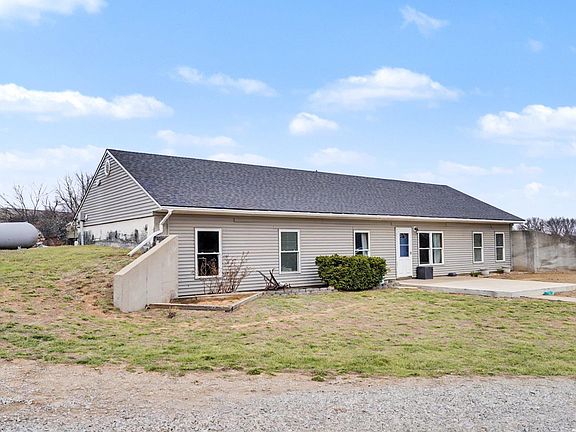 4th image of 13271 23rd St