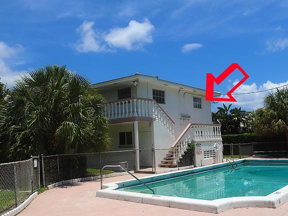 2nd image of 148 Yacht Club Dr APT 12
