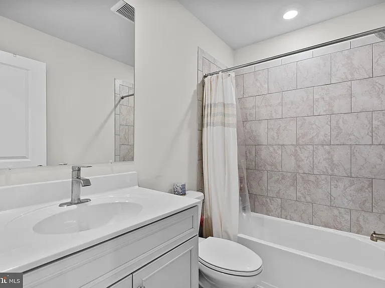 10893 Drummond Pl — Photo 21