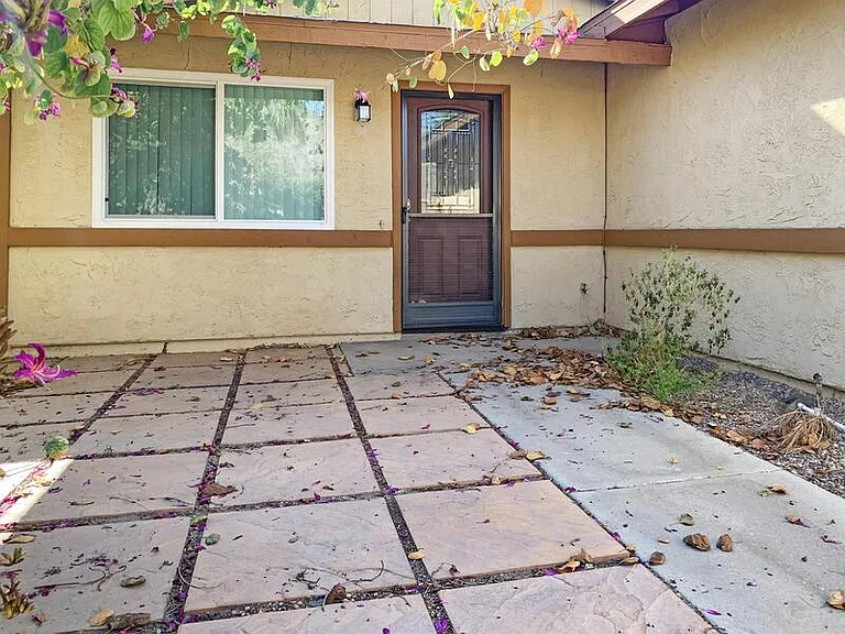 53665 Avenida Vallejo — Photo 2
