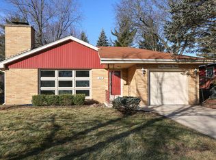 424 S Oakland Ave, Villa Park, IL