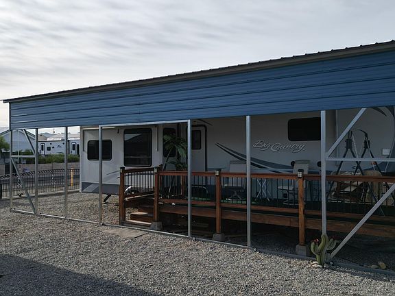 4th image of 33 N Juniper Rd