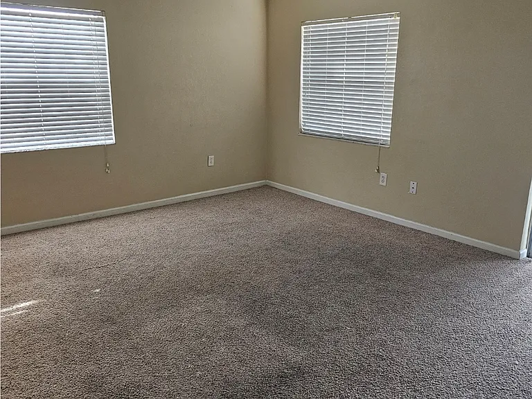 2509 N Alafaya Trl #16 — Photo 4