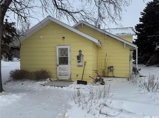 Railway Ave, Manor, SK S0C1R0