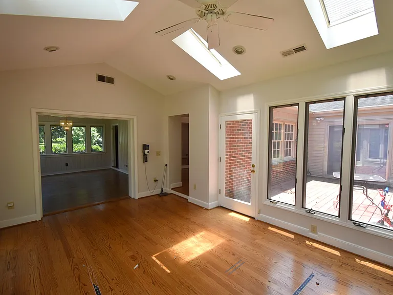 519 Audubon Dr — Photo 23