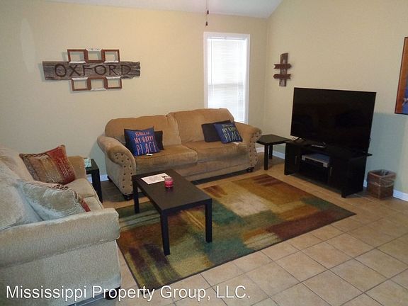 2nd image of 303 County Road 1094