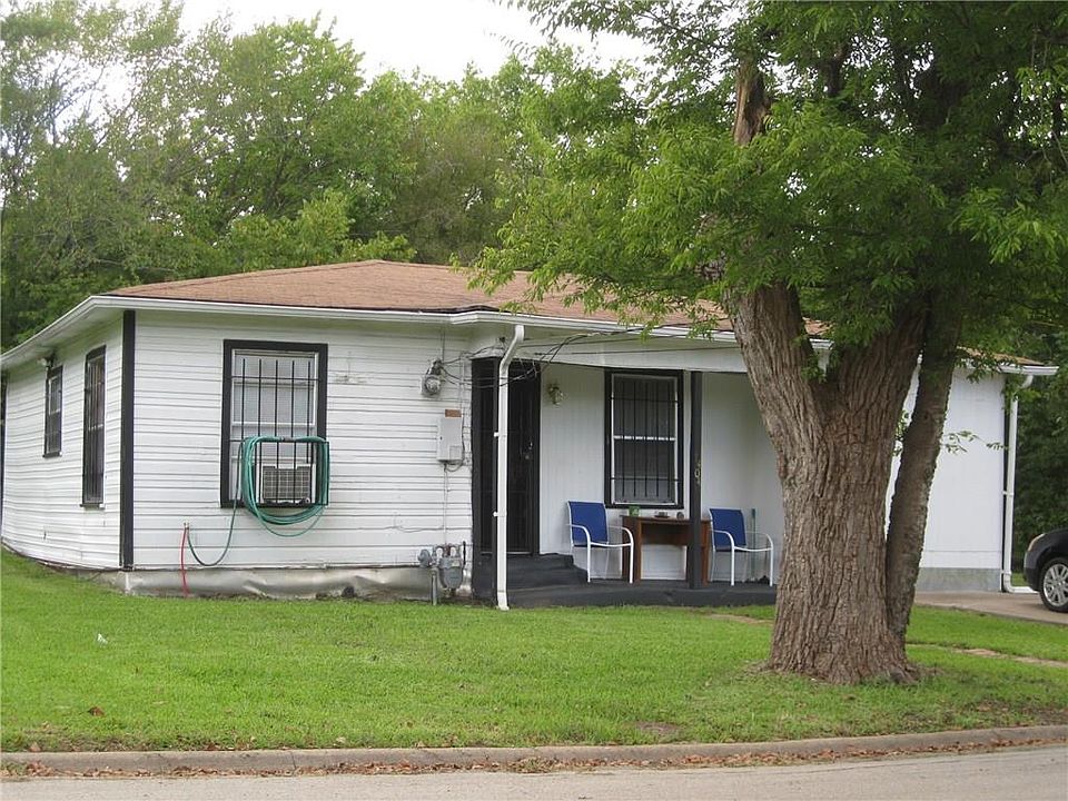 1st image of 1404 Sayle St
