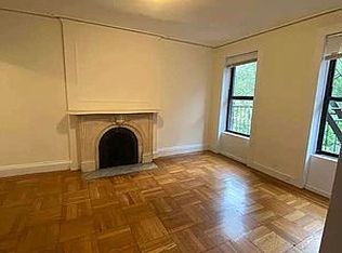 801 Lexington Ave #4, New York, NY 10065